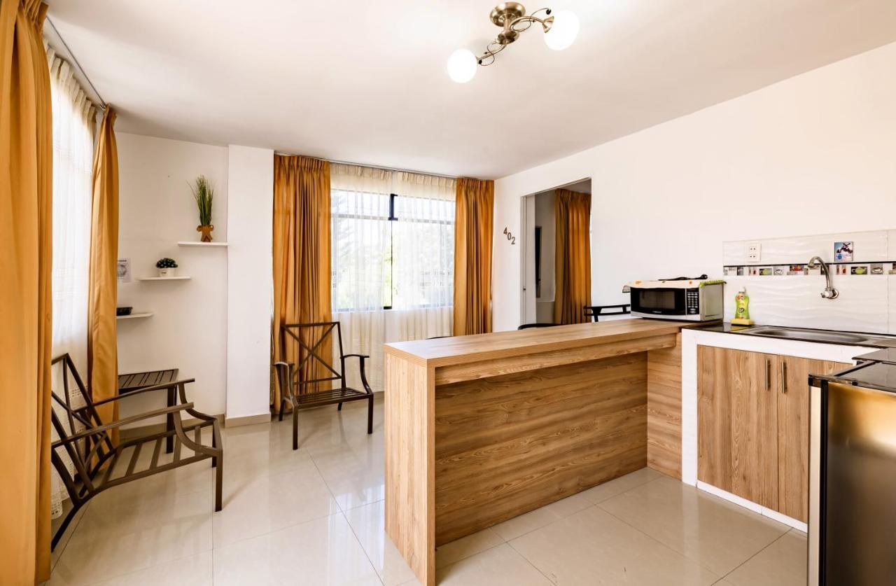 El Centurion Hotel ตรูคีโย ภายนอก รูปภาพ