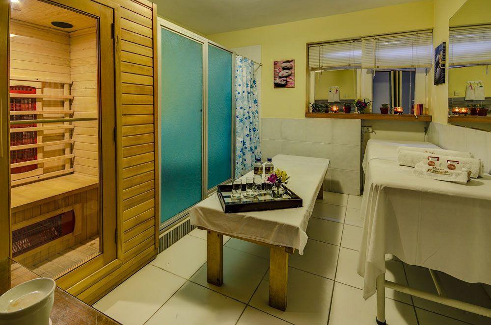 El Centurion Hotel ตรูคีโย ภายนอก รูปภาพ