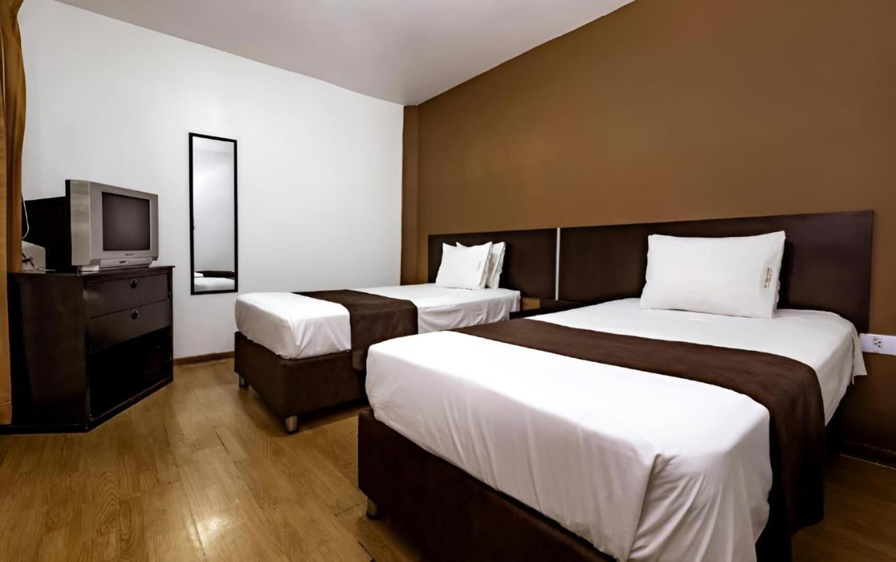 El Centurion Hotel ตรูคีโย ภายนอก รูปภาพ
