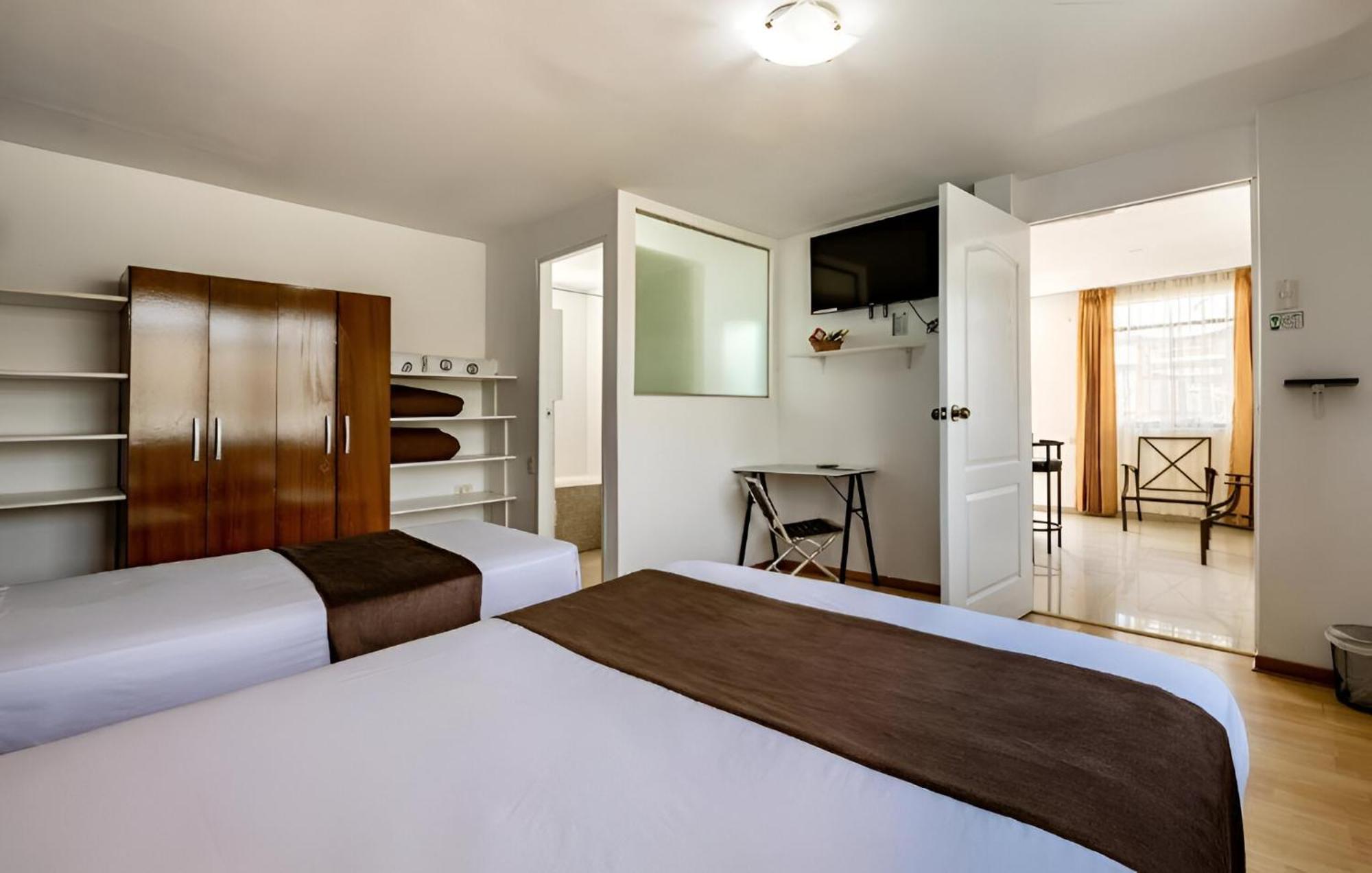 El Centurion Hotel ตรูคีโย ภายนอก รูปภาพ