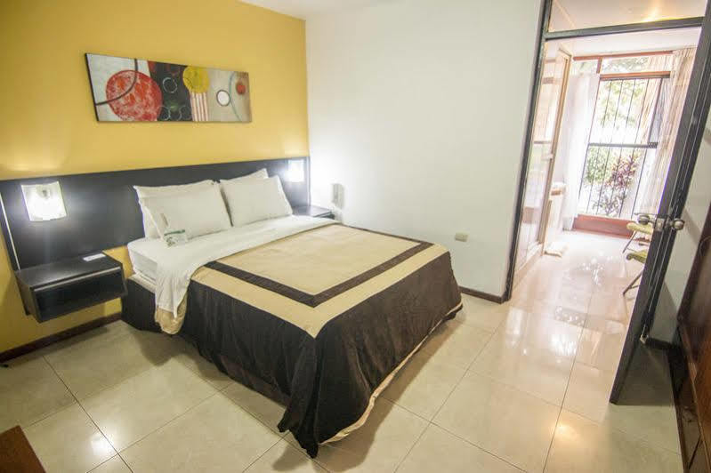 El Centurion Hotel ตรูคีโย ภายนอก รูปภาพ